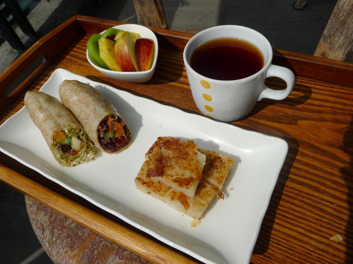 Bed and Breakfast 松語墅溫泉居 Pine Hot Spring Jiaoxi Zewnętrze zdjęcie
